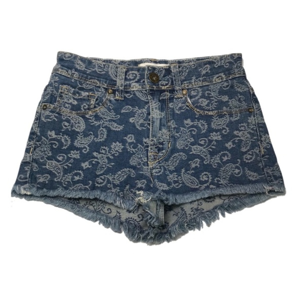 Bullhead l destroyed cutoff denim high waisted